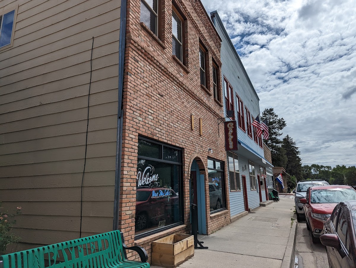 Blue Sky Cafe - Photo 2