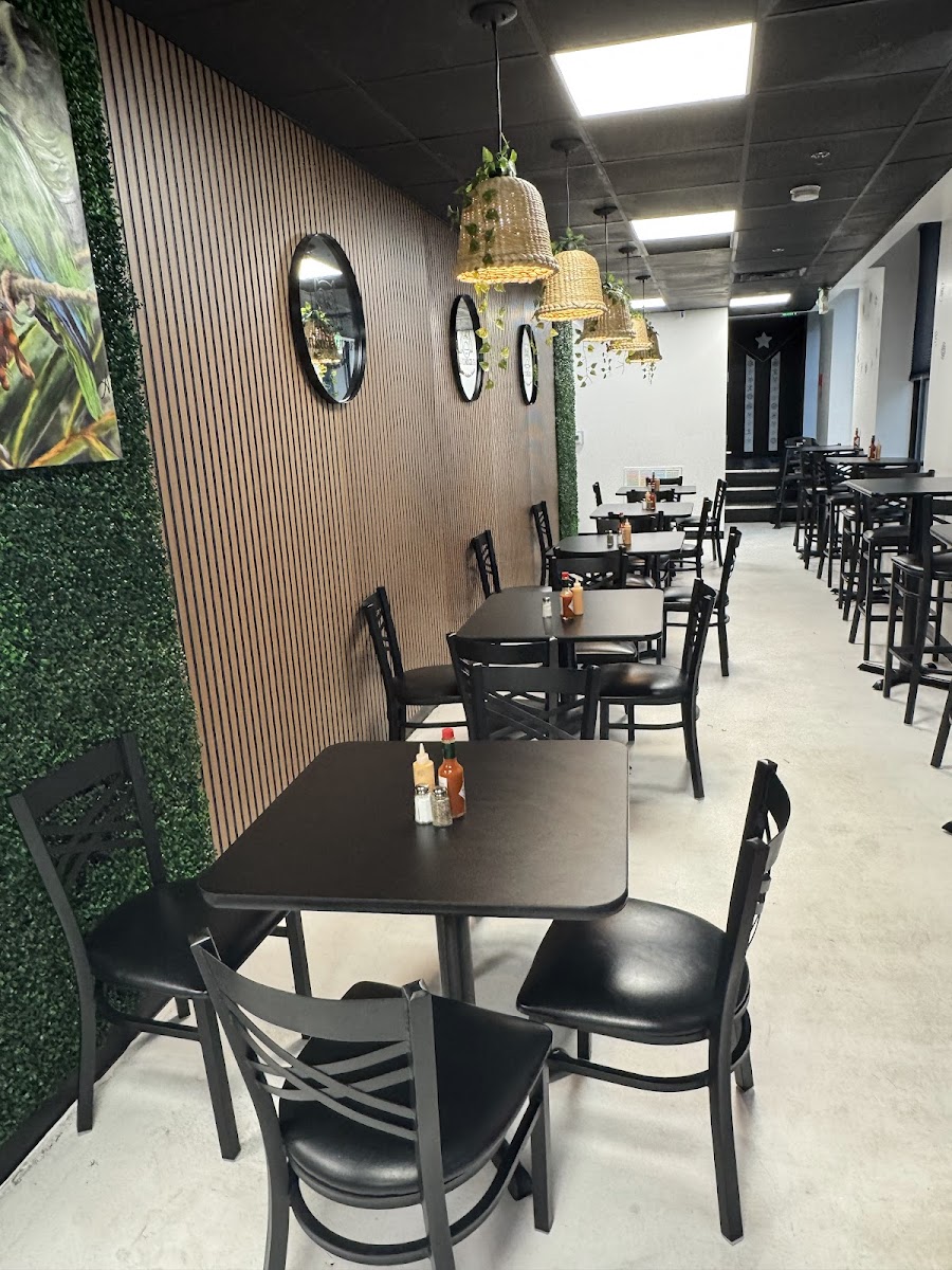 Owls Corner Cafe