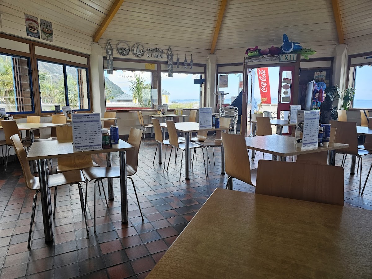 The Beach Cafe Penmaenmawr - Photo 9