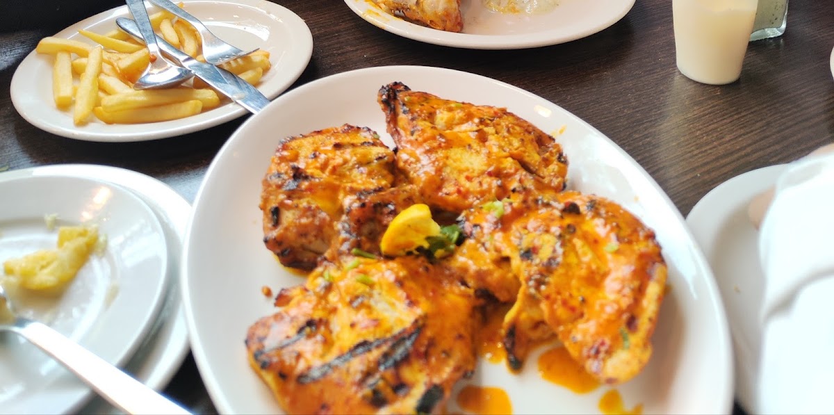 Taj Grill - Photo 4