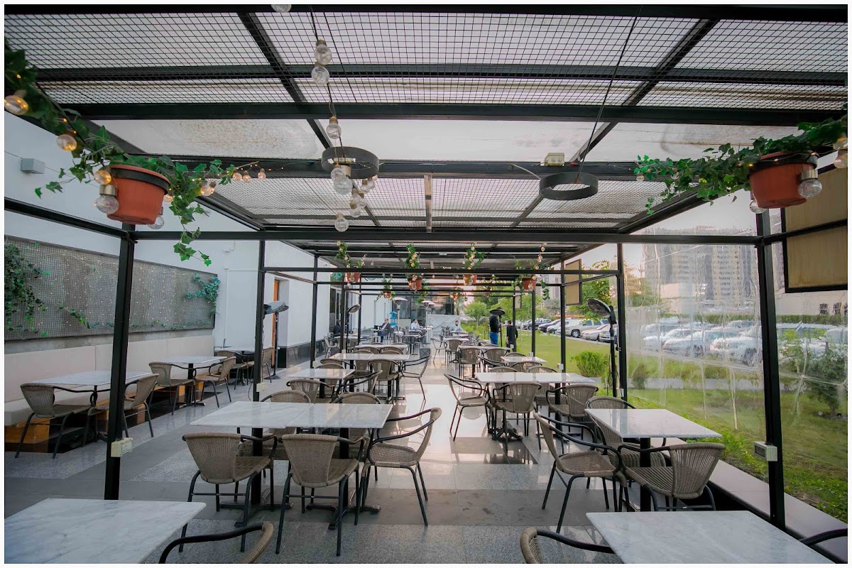 FESTA BY JOY RESTAURANT - مطعم فيستا باي جوي