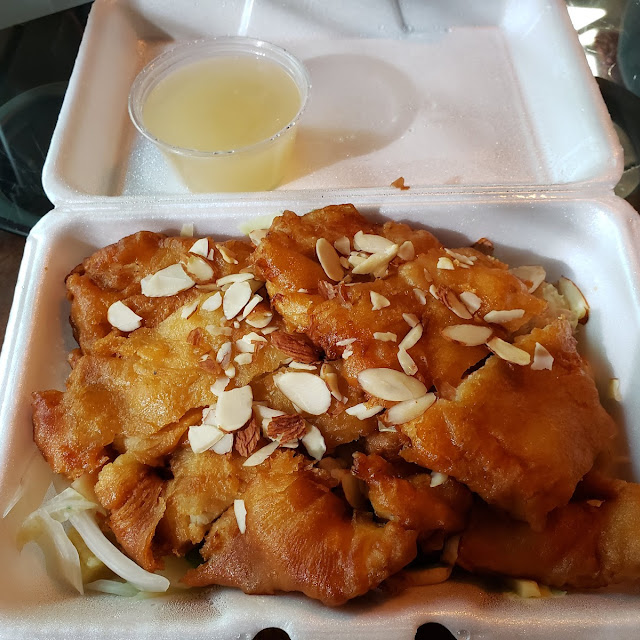 Chicken Almond Ding