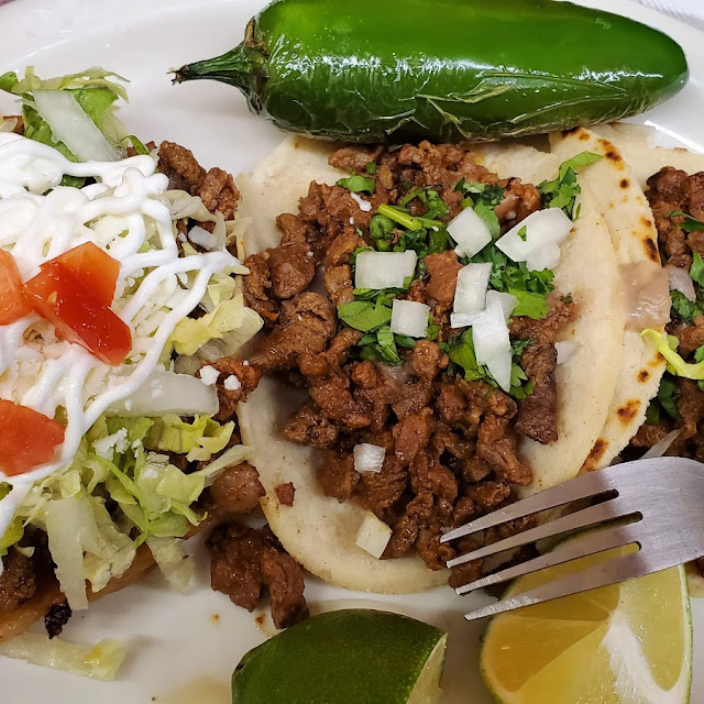 Sope Y Tacos De Asada