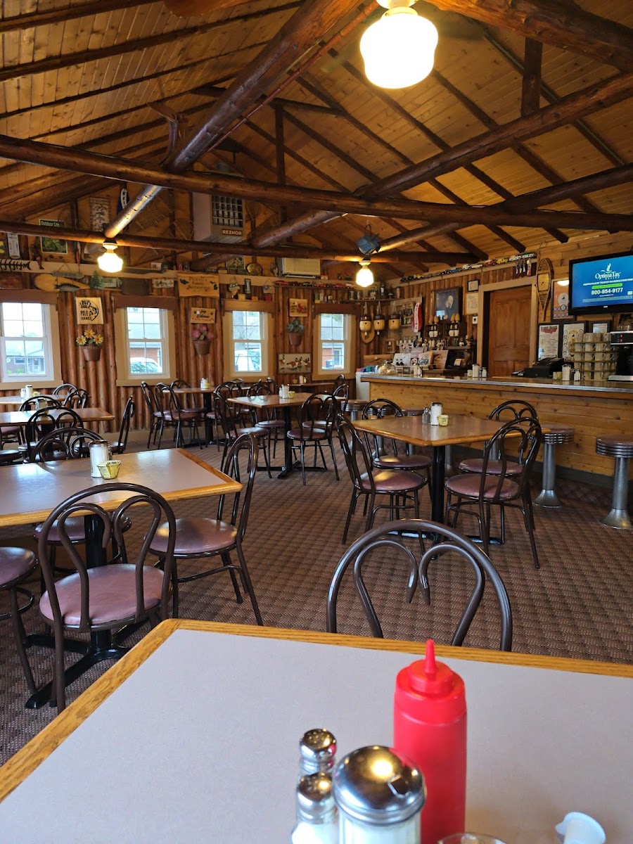 Powell's Restaurant - Photo 2