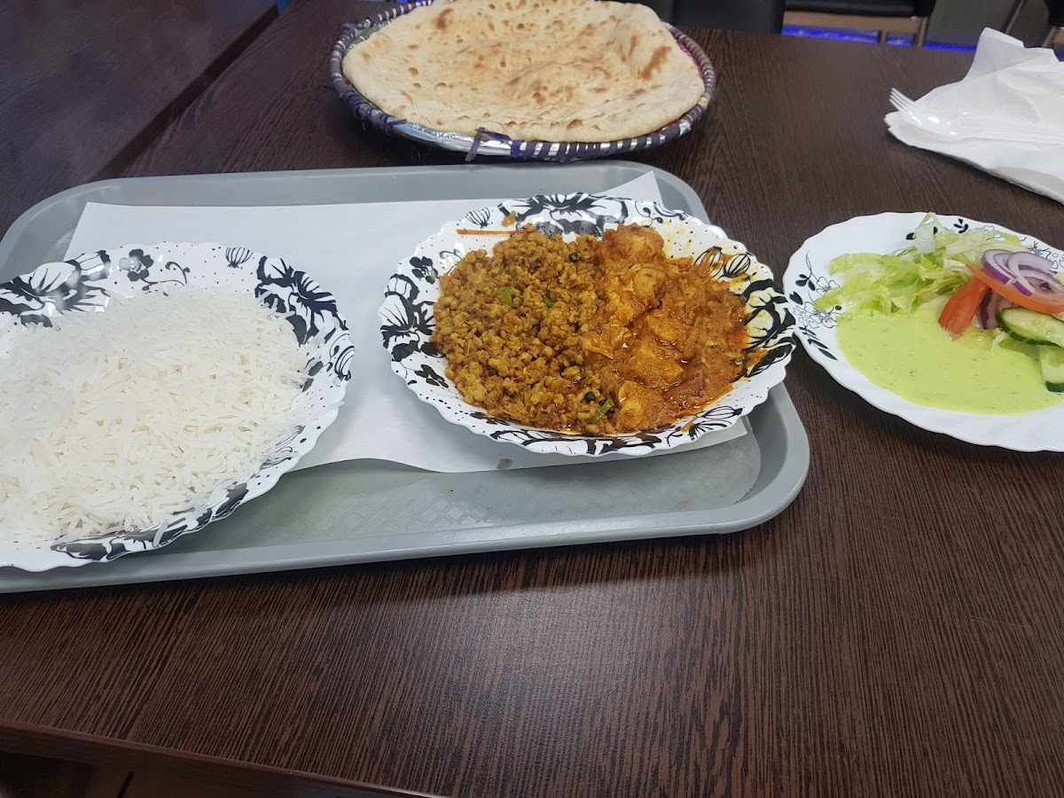 Desi Style Takeaway and Restaurant - Photo 4