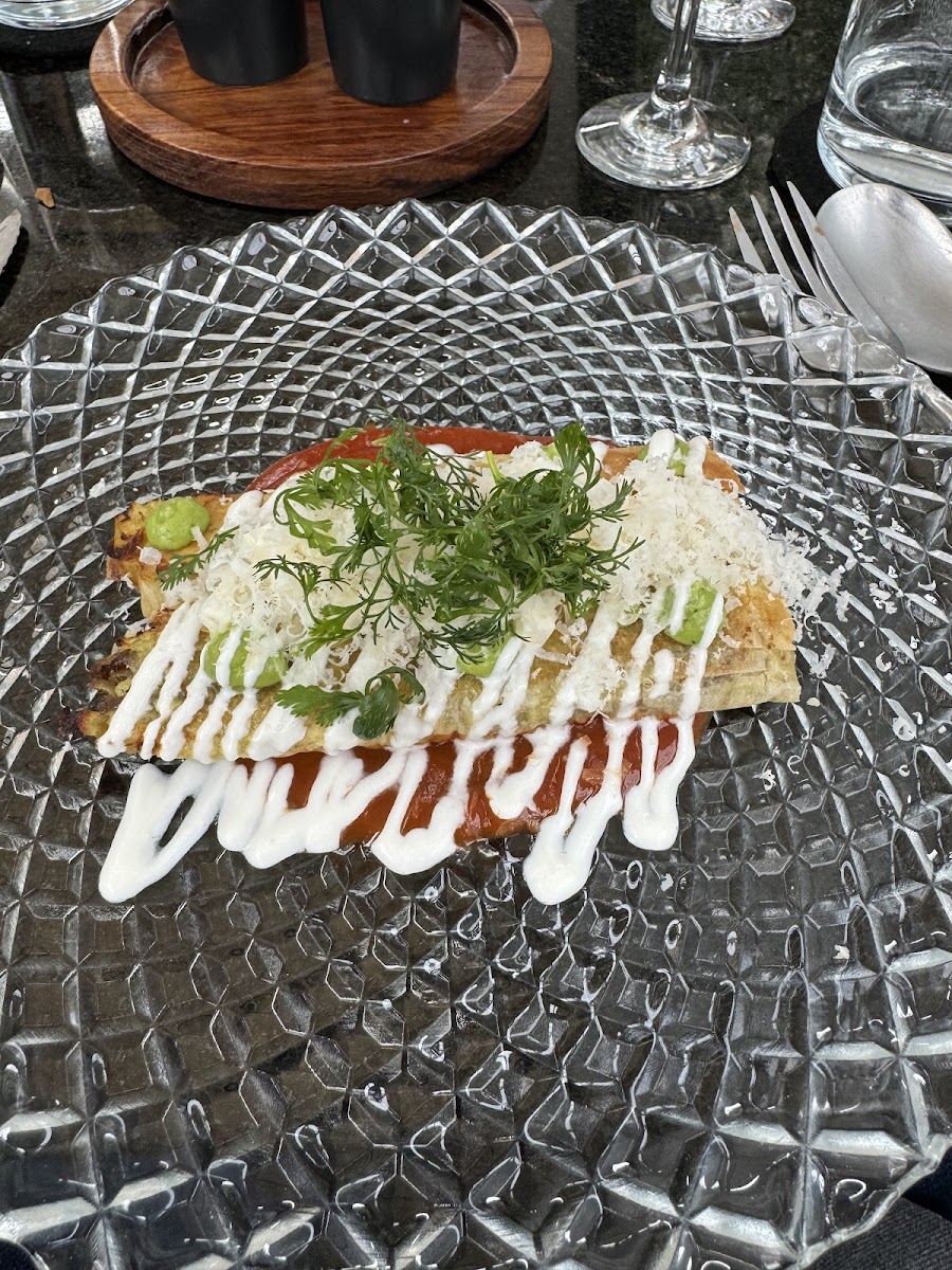 Valiente Kitchen Bar - Photo 2