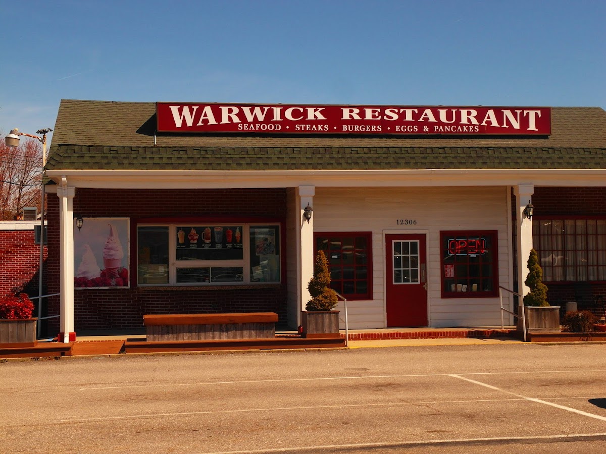 Warwick Restaurant - Photo 6
