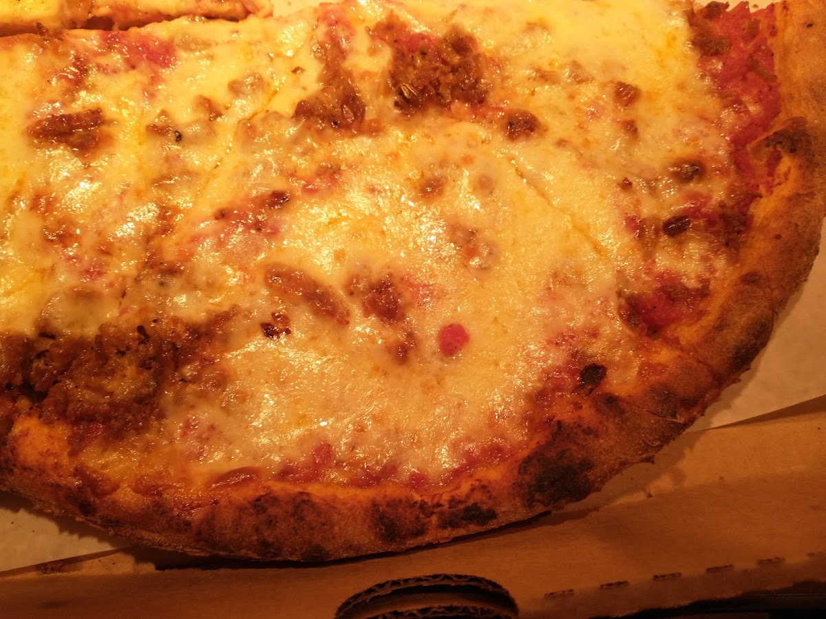 Calabria Pizza & Italian Grill - Photo 6