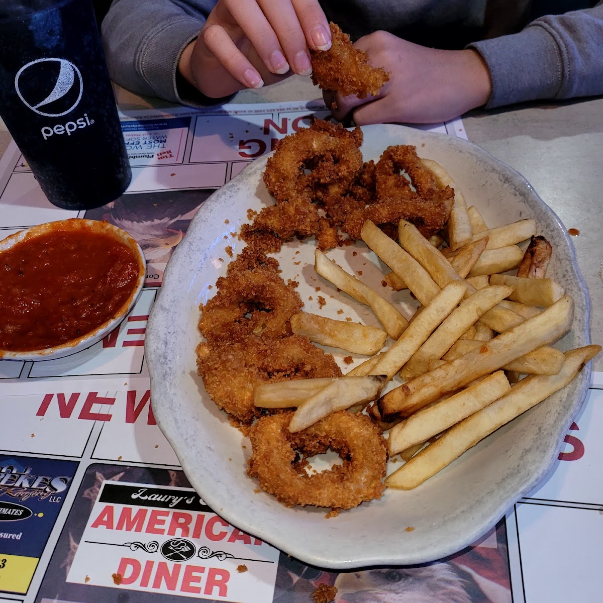 Laurys Station American Grill - Photo 2
