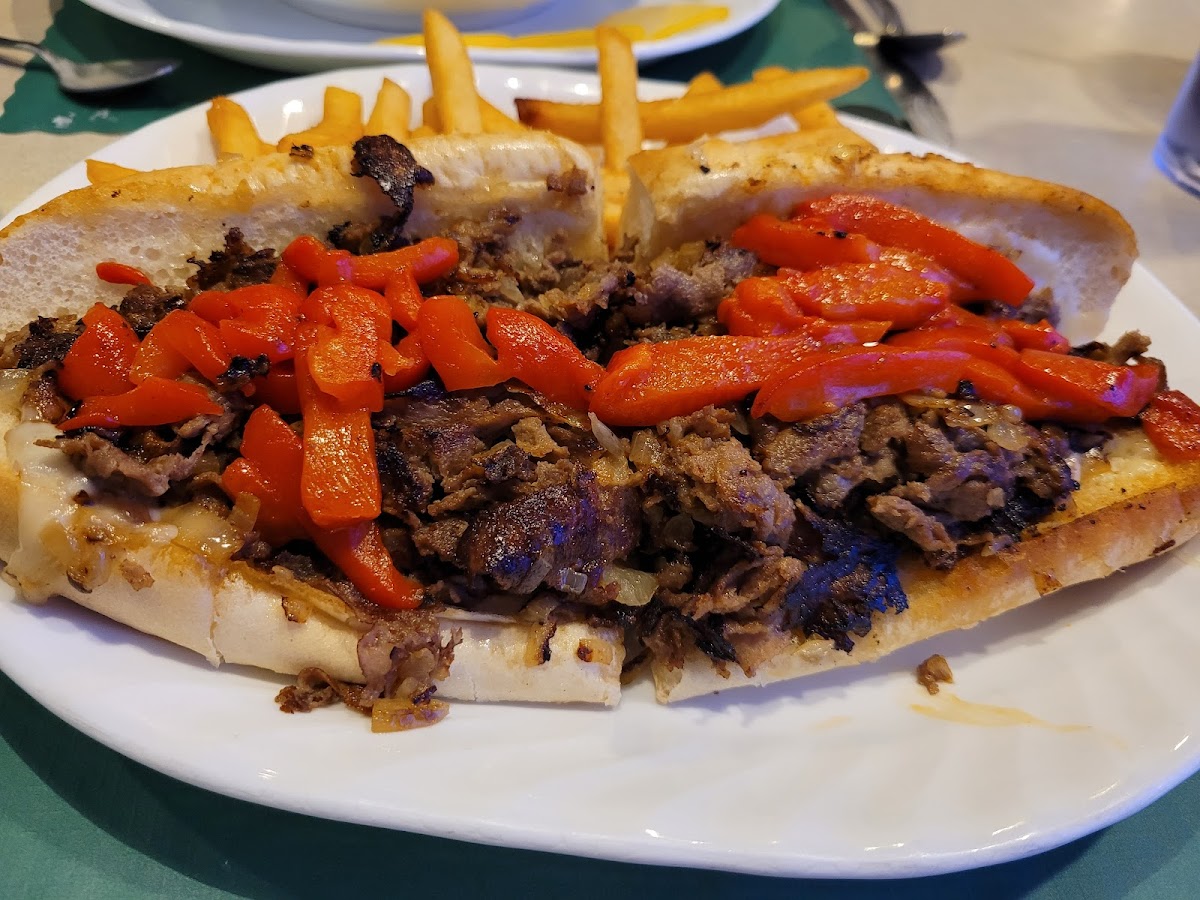 Laurys Station American Grill - Photo 6