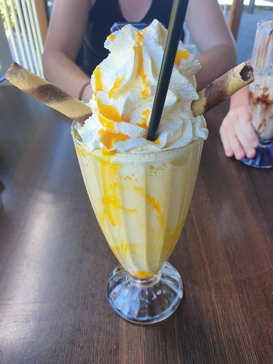 Rock N Roll diner and takeaway - Photo 3