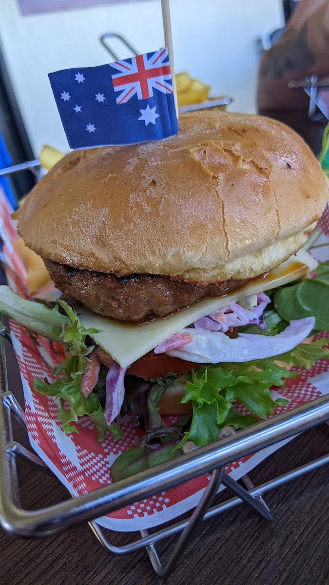 Rock N Roll diner and takeaway - Photo 4