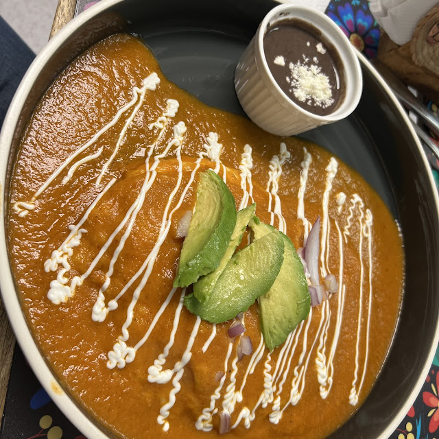 Enfrijoladas