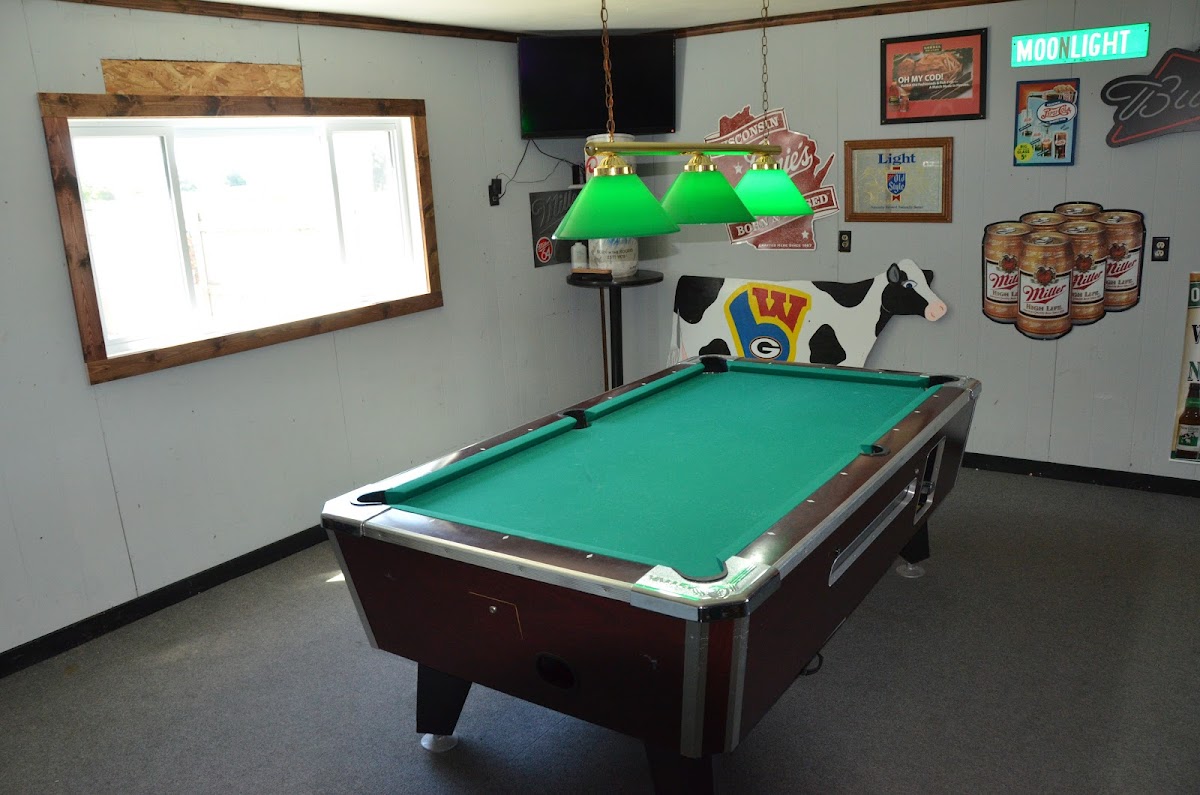 Willowdale Tavern - Photo 5