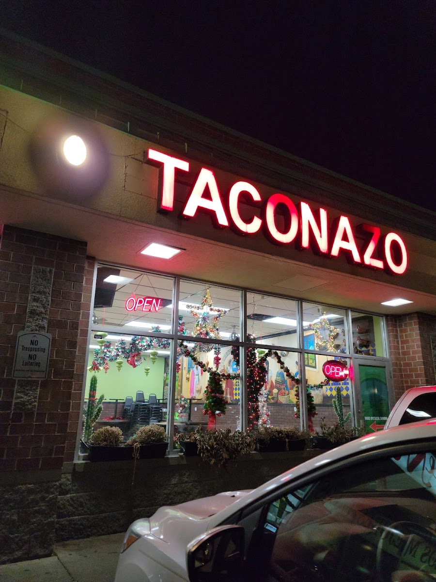 El Nuevo Taconazo Restaurant - Photo 5