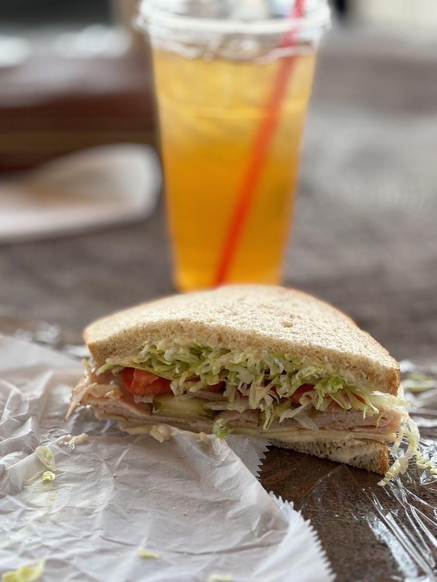 Walnut Street Coffee and Deli - Photo 1