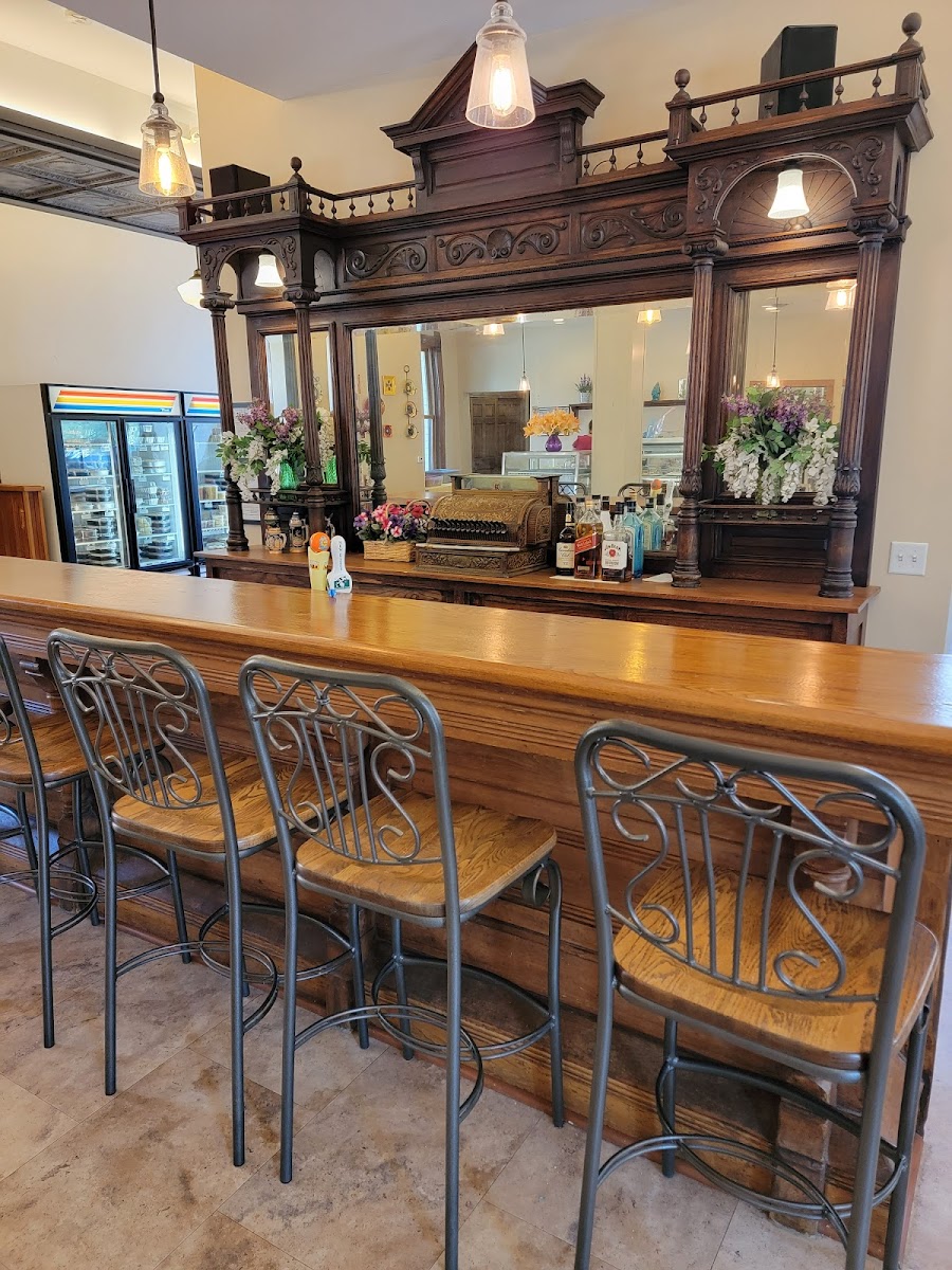 Settlers Inn - Photo 8