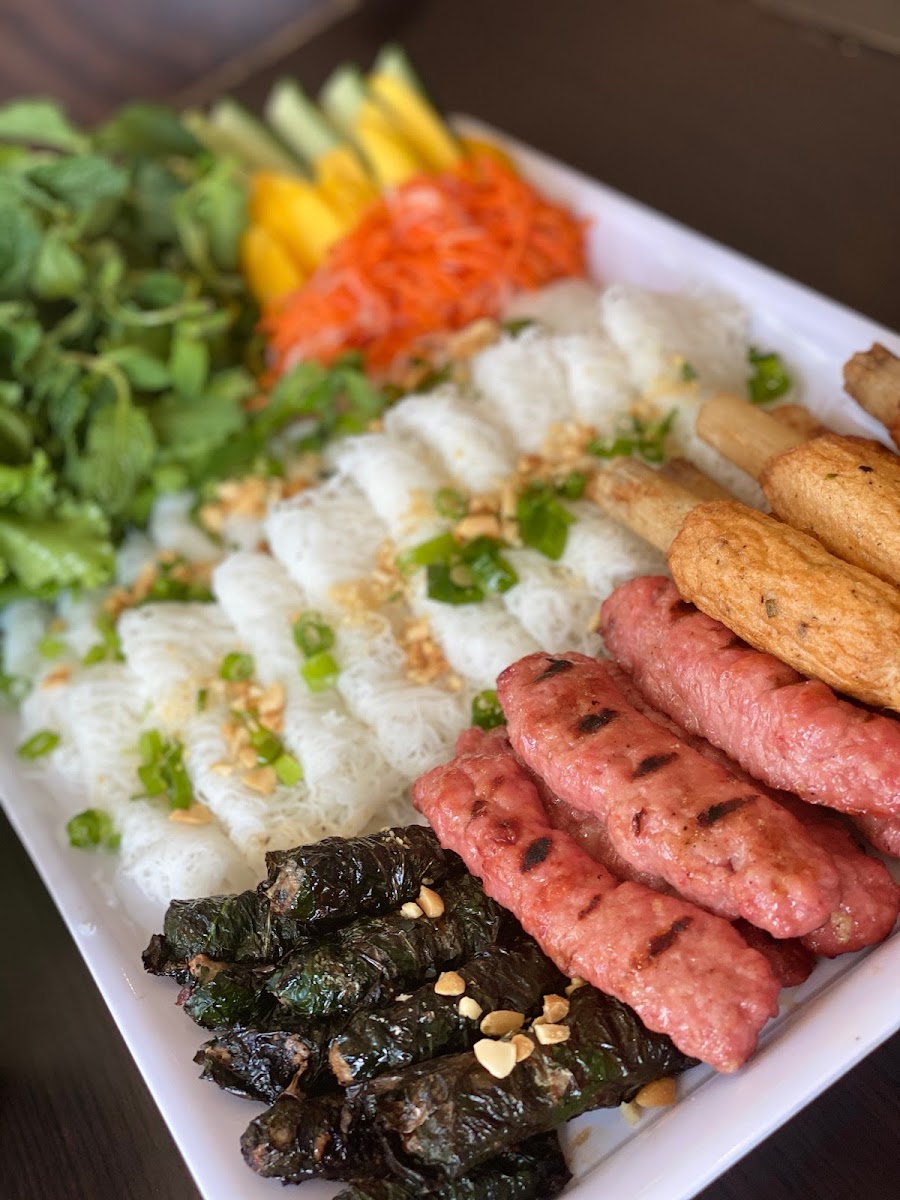 Pho Phuong Vietnamese Restaurant - Photo 5