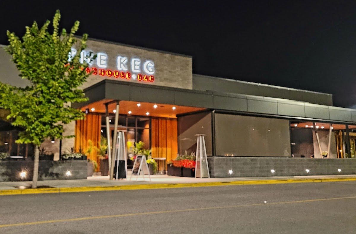 The Keg Steakhouse Bar - Market Mall - Photo 6