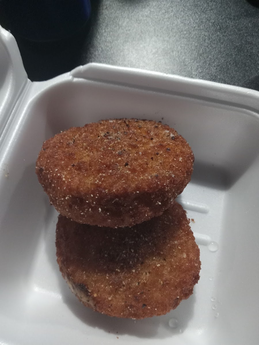 BLALOCK SEAFOOD RESTAURANT - Photo 3