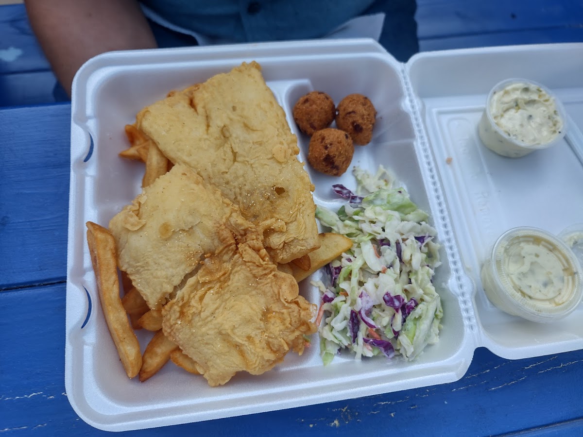 BLALOCK SEAFOOD RESTAURANT - Photo 6