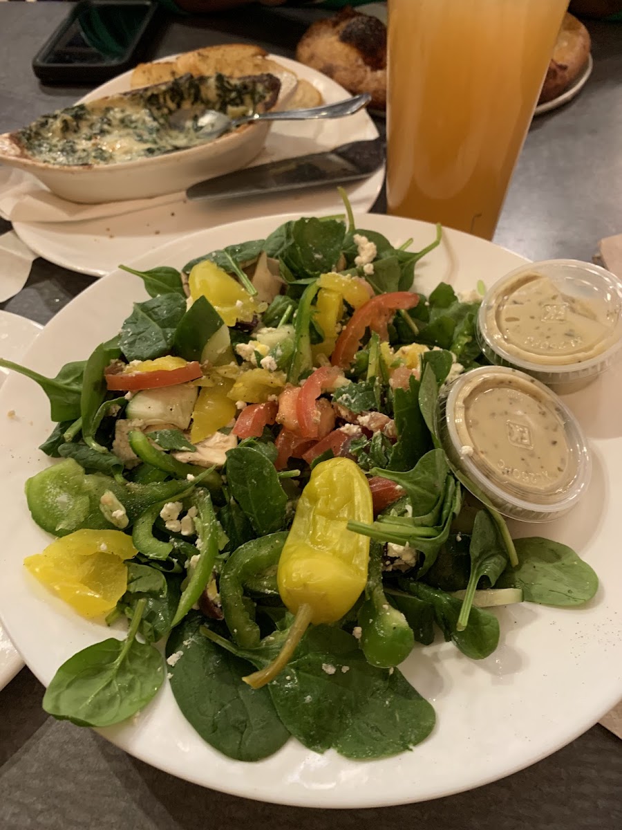 Mellow Mushroom Atlanta - Vinings - Photo 4