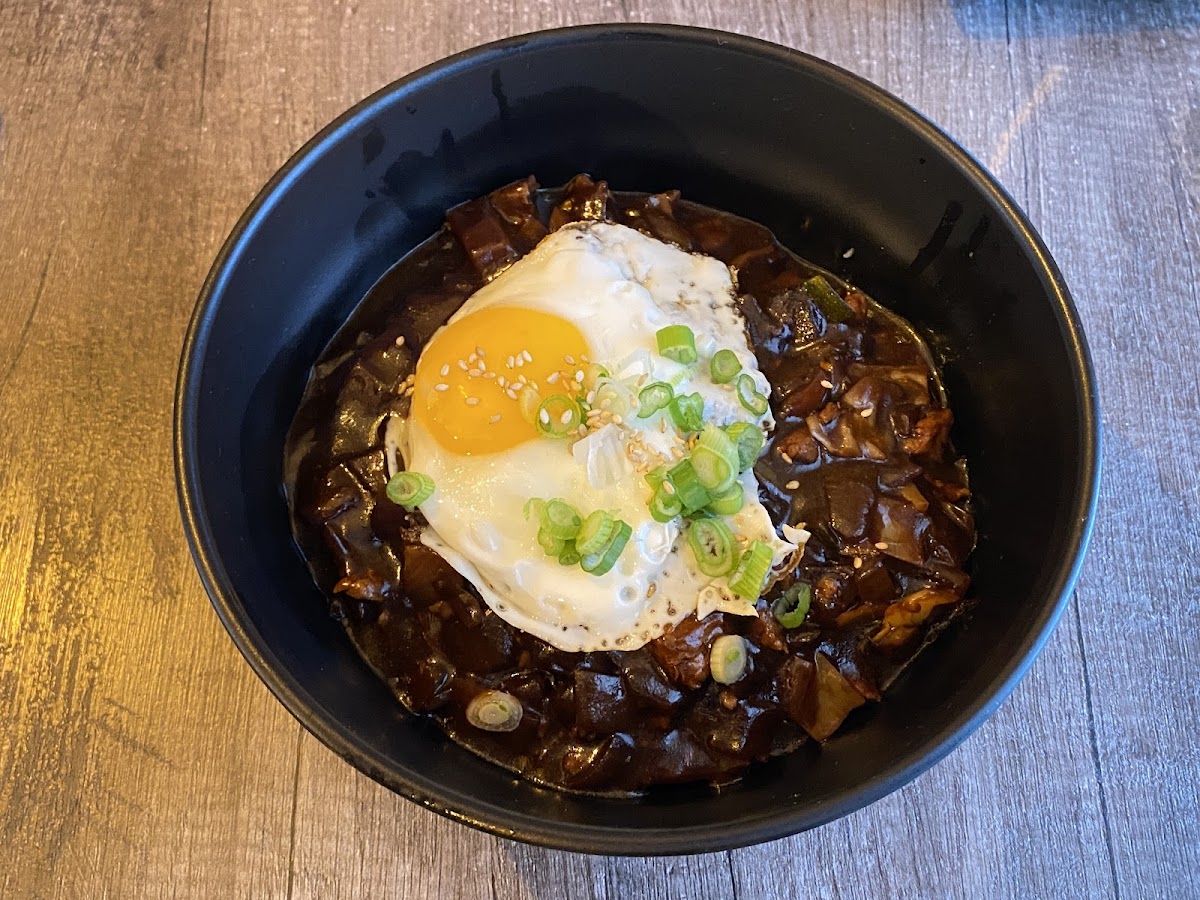 Gogi Korean Grill - Photo 2