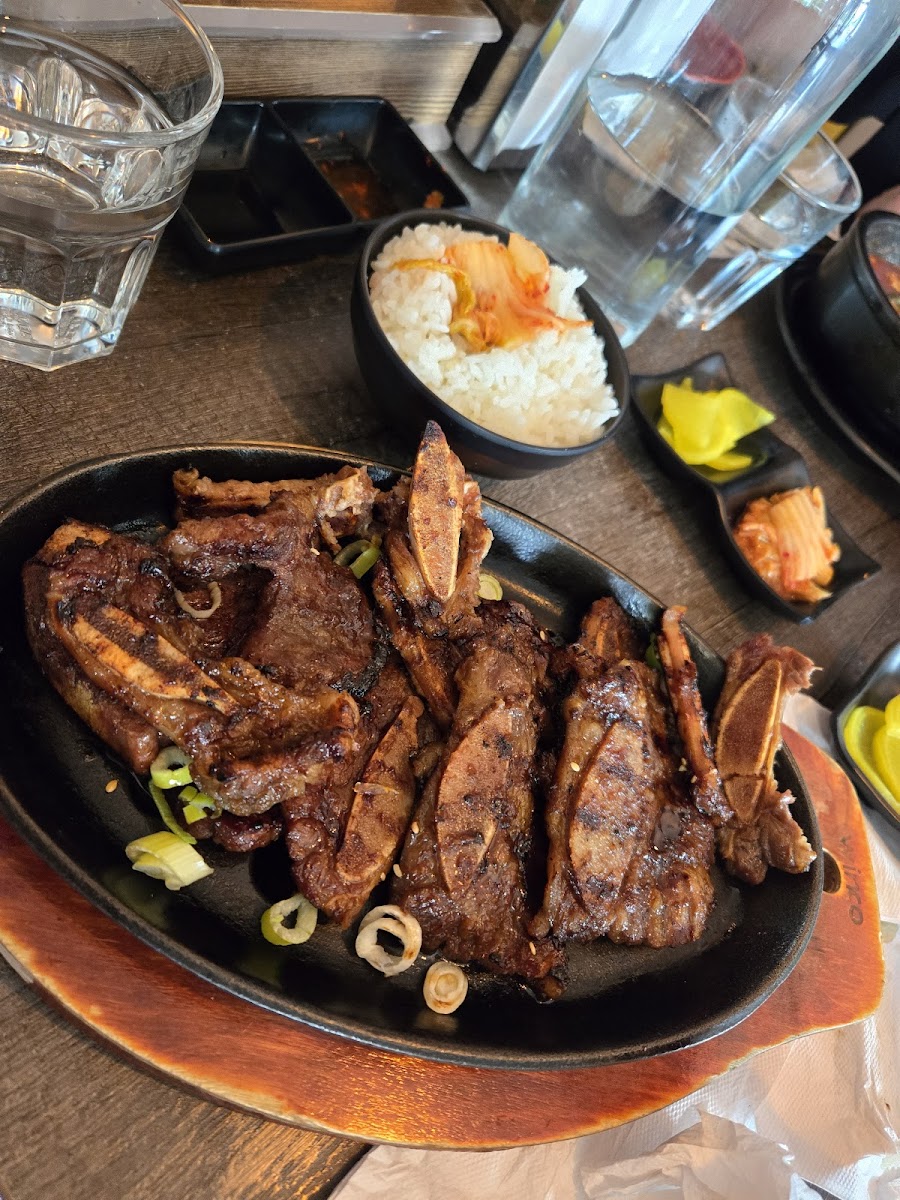 Gogi Korean Grill - Photo 3