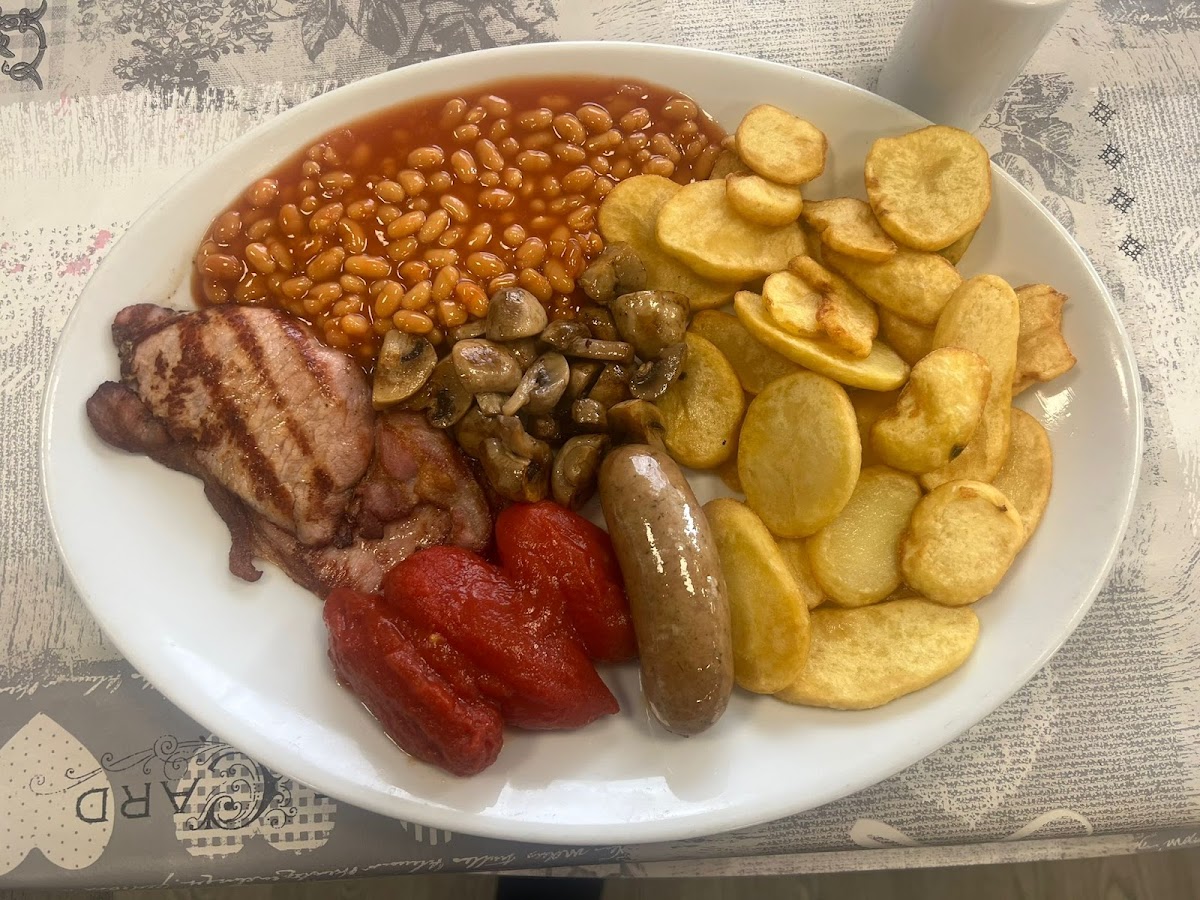 Aggie Cafe & Social Club - Photo 2
