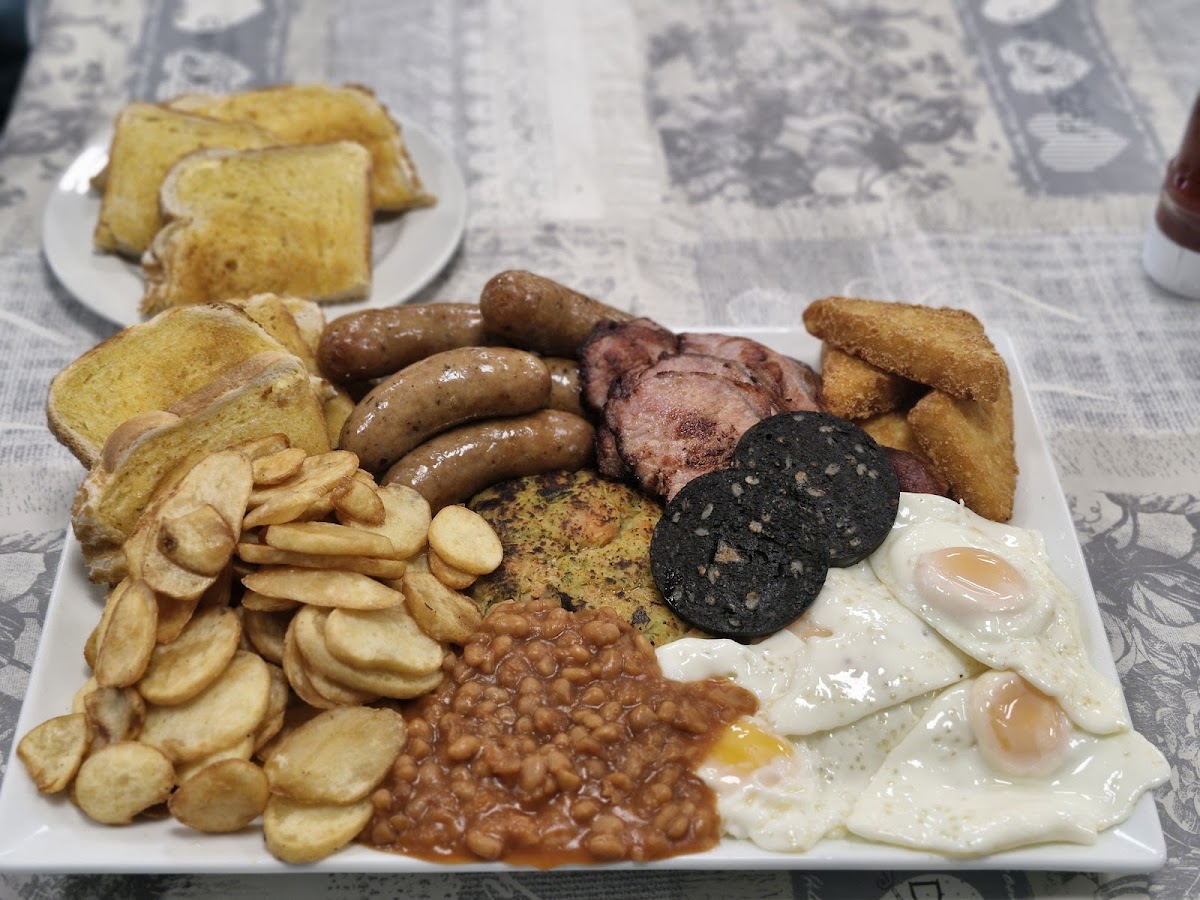 Aggie Cafe & Social Club - Photo 8
