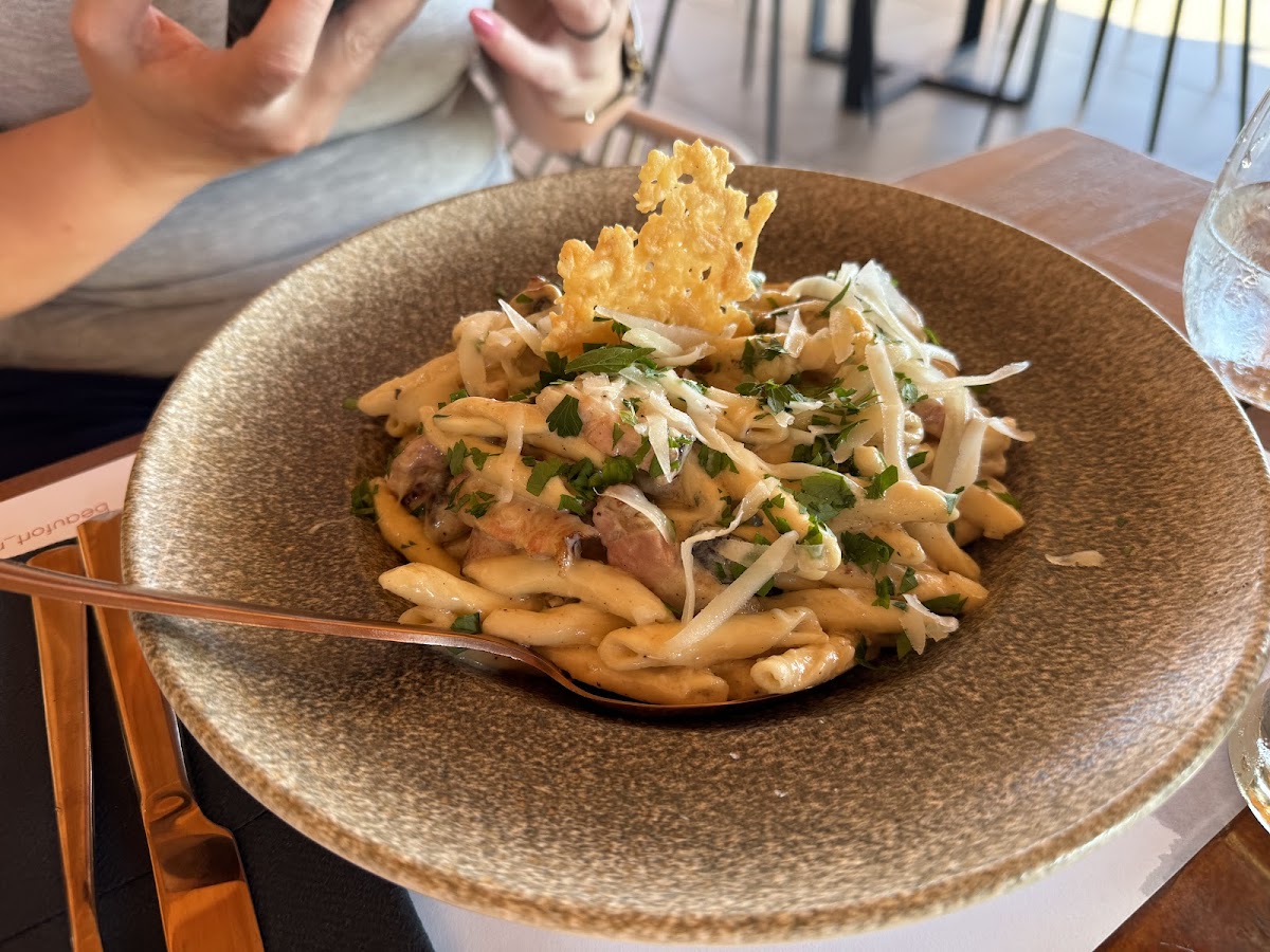 Beaufort modern Restaurant - Photo 4