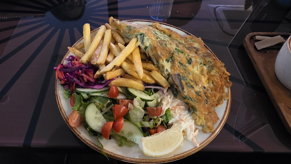 STAR CAFE & BISTRO - Photo 2