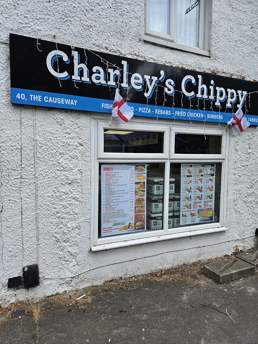 Charley's Chippy - Photo 2