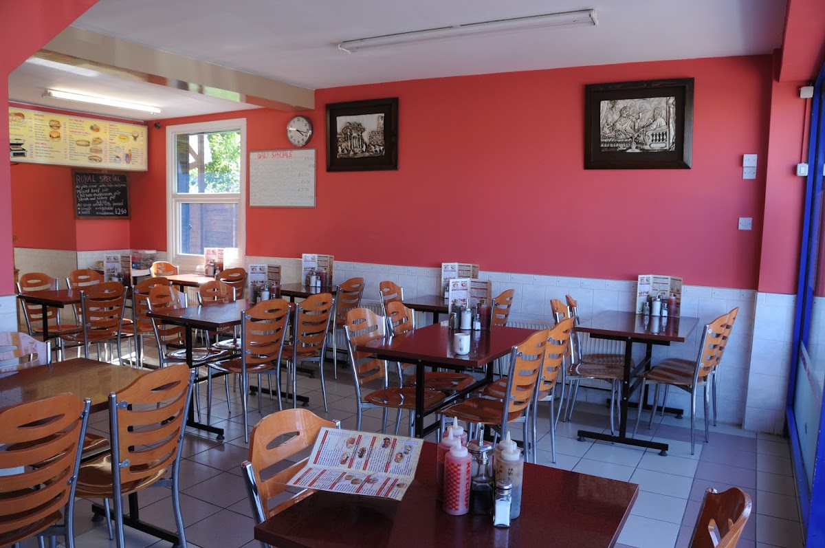Royal Star Cafe