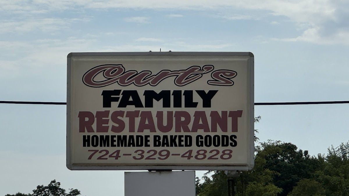 Curt's Family Restaurant - Photo 6