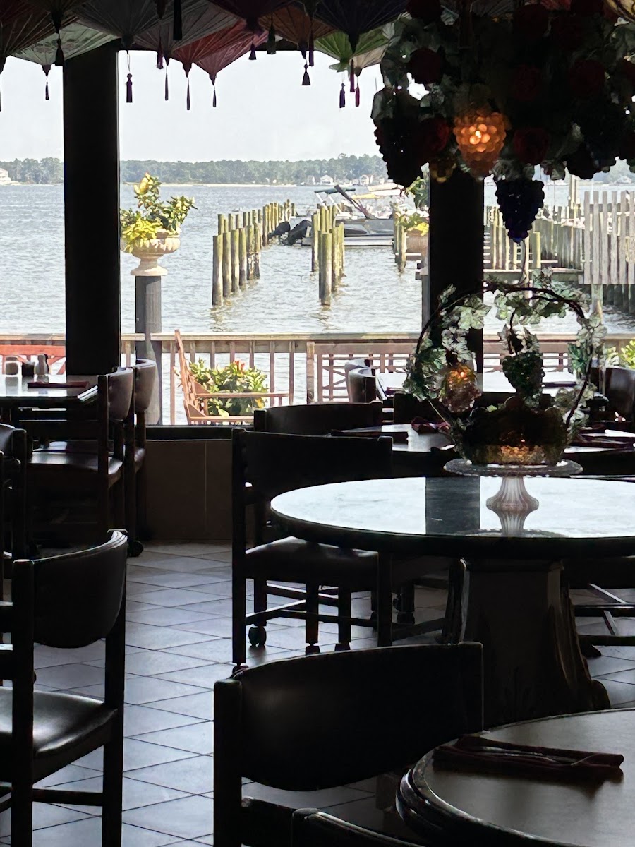Serendipity Restaurant - Photo 3