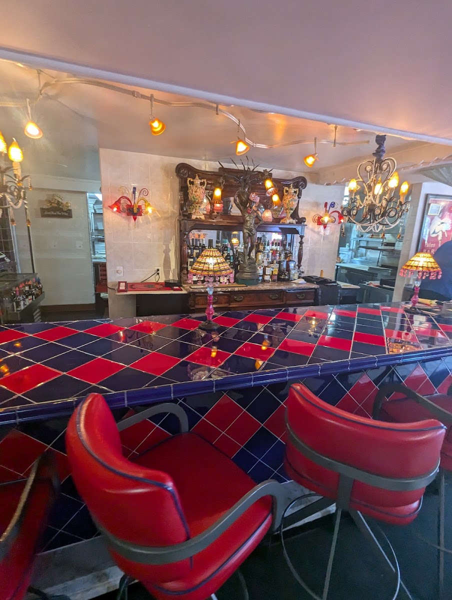 Serendipity Restaurant - Photo 5