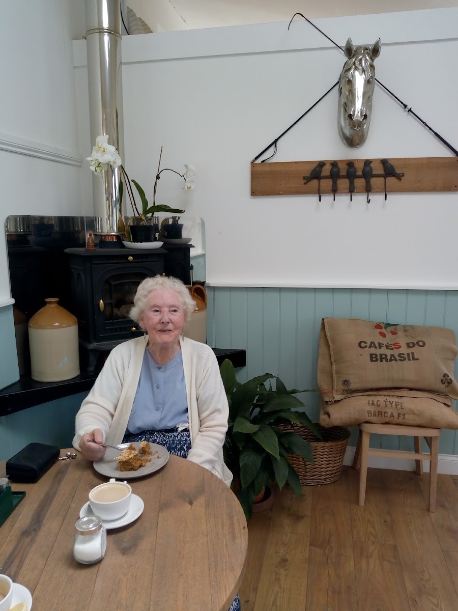 Millers Yard Cafe - Photo 7