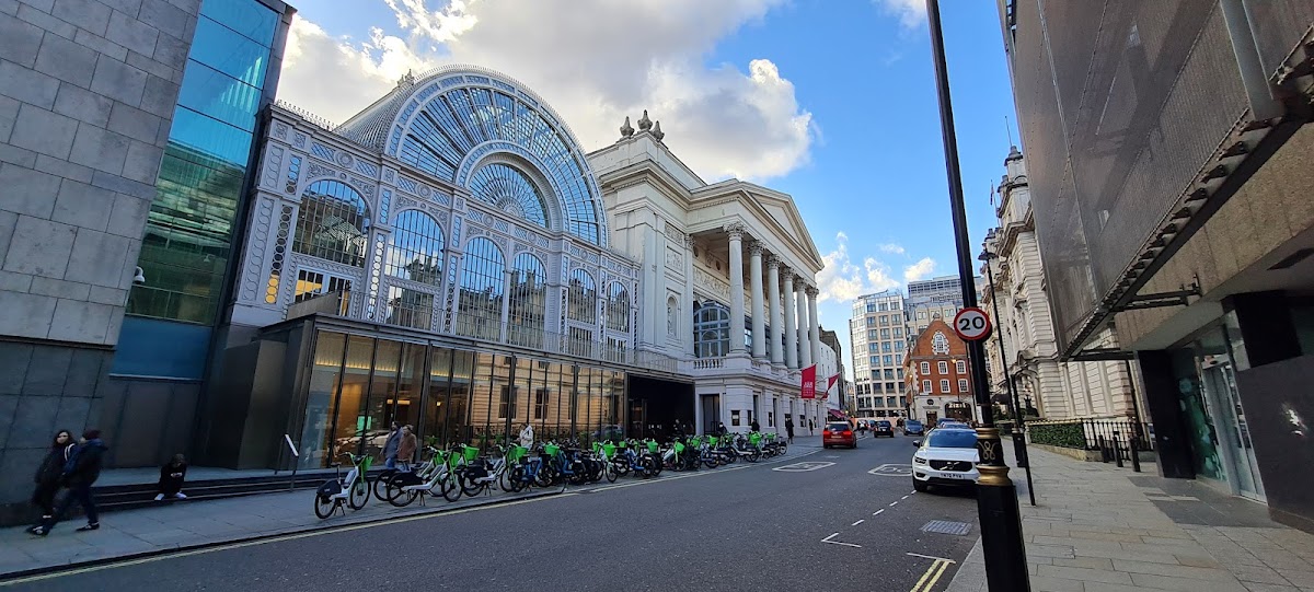 Paul Hamlyn Hall - Photo 4