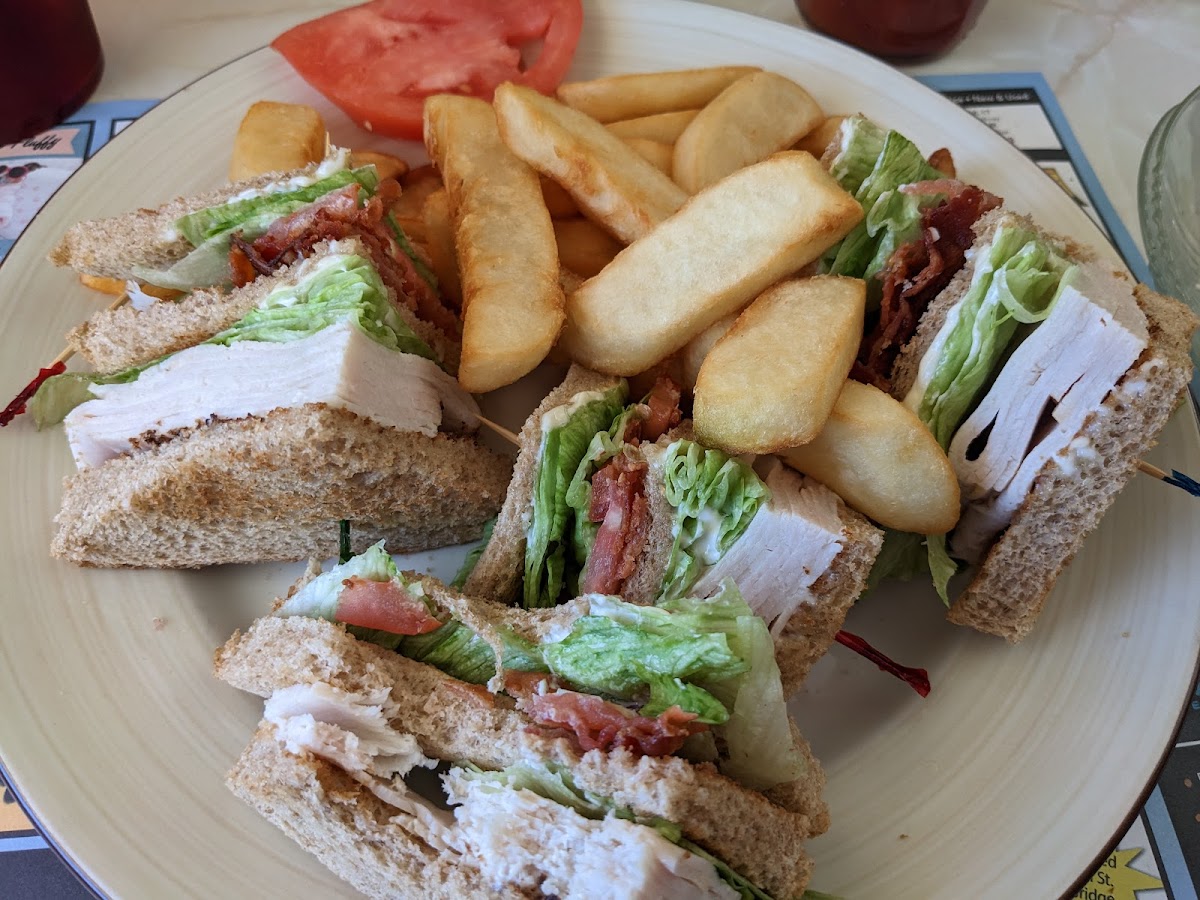 Alexander's Golden Greek - Photo 1