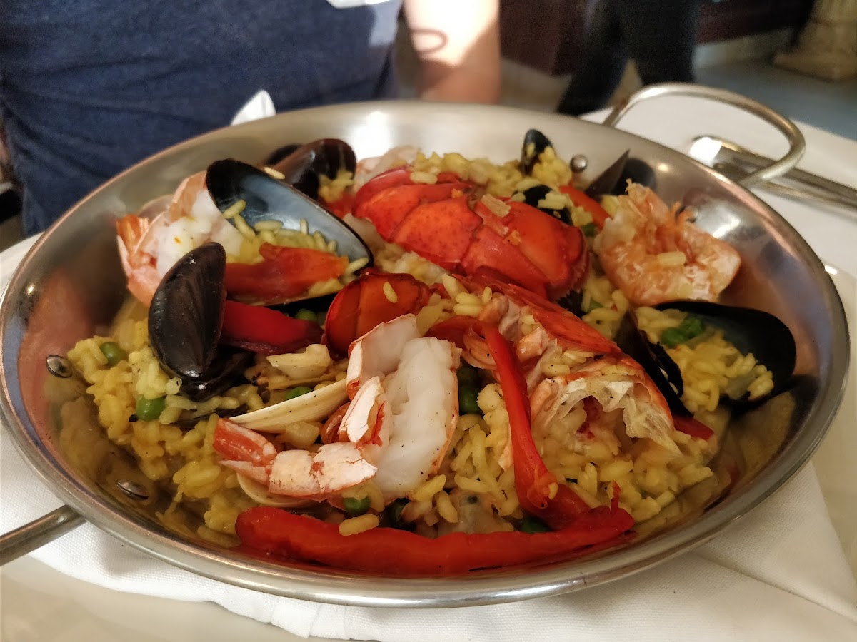 La Luna Rossa Ristorante - Photo 3