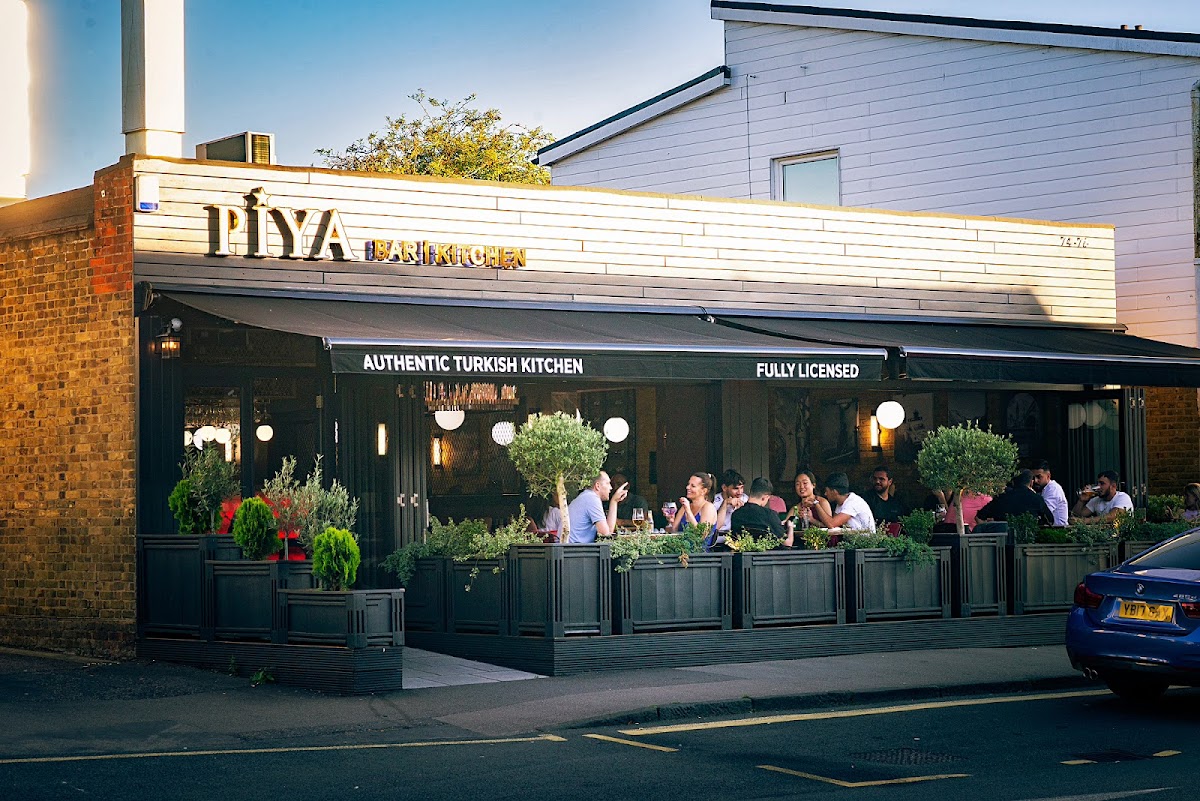 Piya Bar & Kitchen