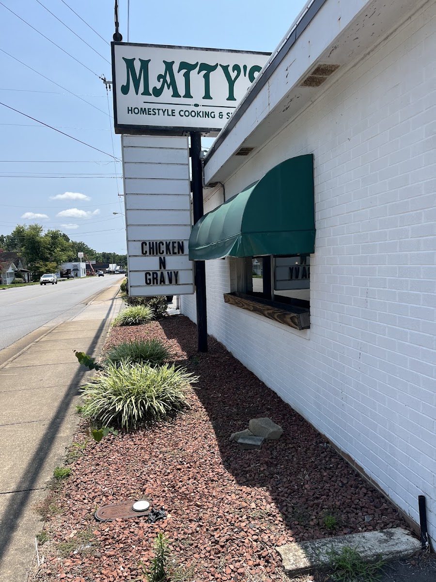 Matty's