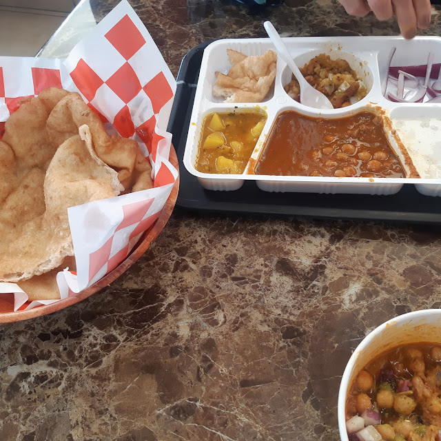 Chana Bhatura