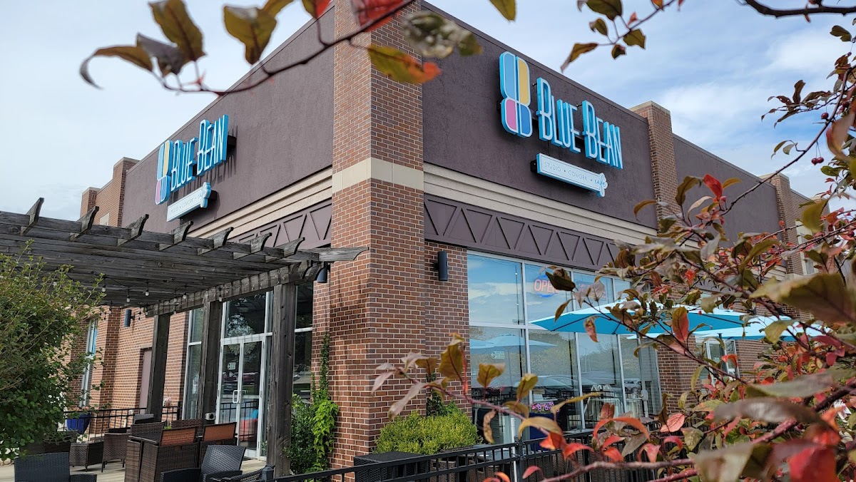 Blue Bean Coffee & Coworking - Photo 2