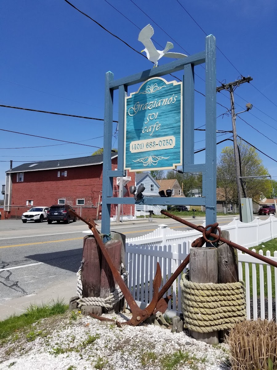 Graziano's 501 Cafe - Photo 4