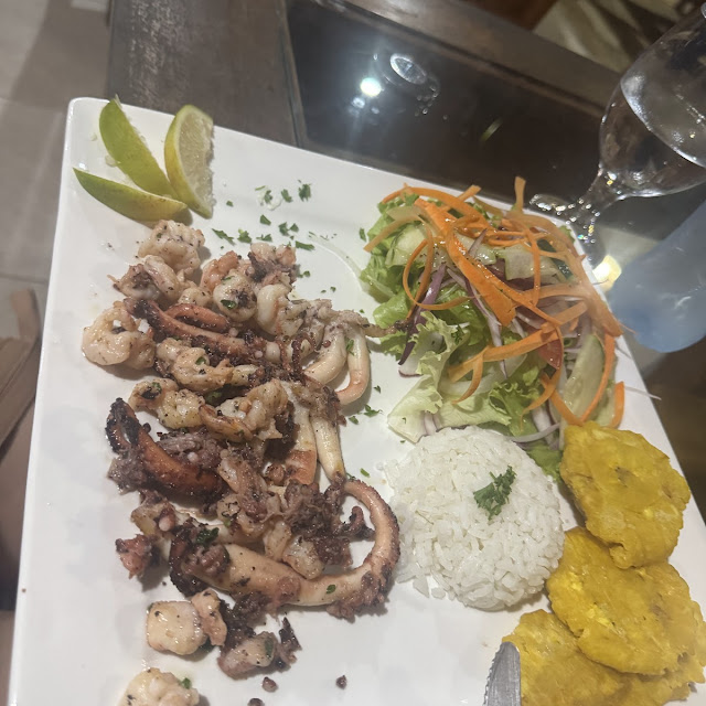 Camarón Y Pulpo
