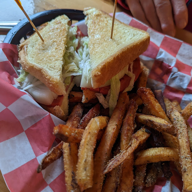 Bar Rescue Fried Bologna Sandwich