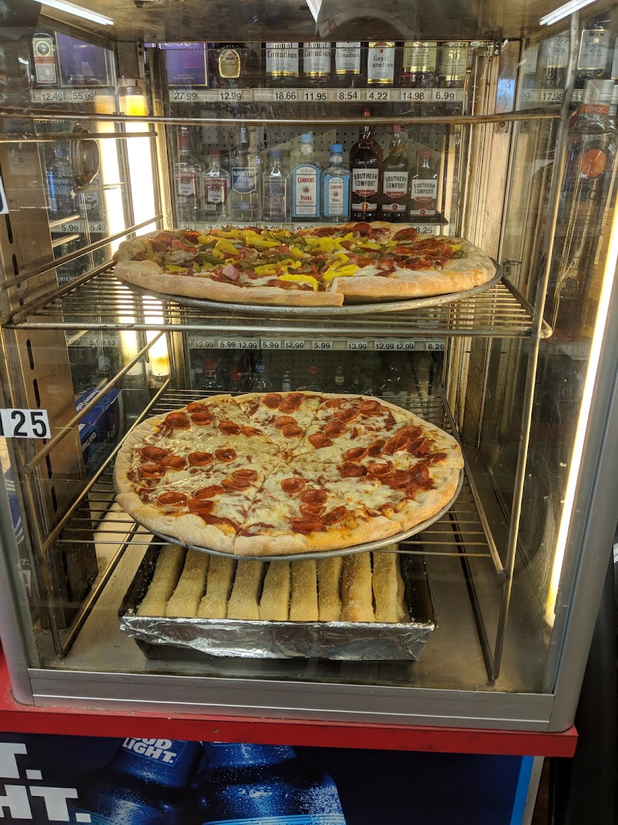 Mama's Pizzeria & Hani's Party - Photo 1