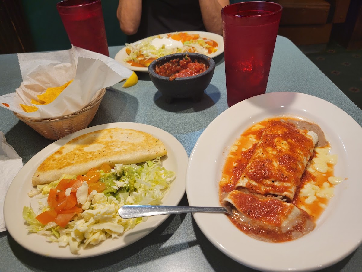 Tres Hermanos Mexican - Photo 1